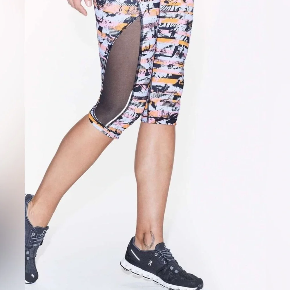 Lululemon Sun Runner Crop Inversion Multi Color Cropped Leggings